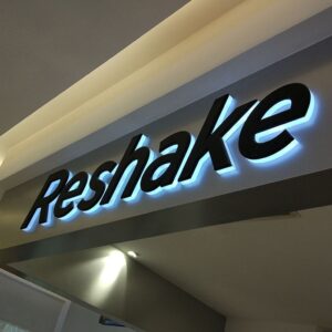 Lettres Boitiers LED 3D "RESHAKE" à rétro-éclairage, 40cm de haut, Transfo 400W inclus