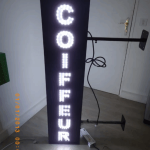 ENSEIGNE LUMINEUSE LED DOUBLE FACES “COIFFURE” EXTERNE PRÊT À INSTALLER AVEC ANIMATION ET TÉLÉCOMMANDE 130X30cm