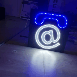 ENSEIGNE LUMINEUSE LED “TAXIPHONE + TEL” DOUBLE FACES EXTERNE PRÊT À INSTALLER AVEC ANIMATION ET TÉLÉCOMMANDE 50X50cm