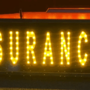 ENSEIGNE LUMINEUSE LED DOUBLE FACES “ASSURANCE” EXTERNE PRÊT À INSTALLER AVEC ANIMATION ET TÉLÉCOMMANDE 100x30cm